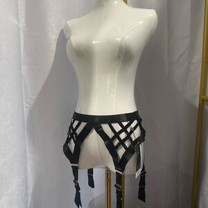 Bluebella Sawyer Suspender Black